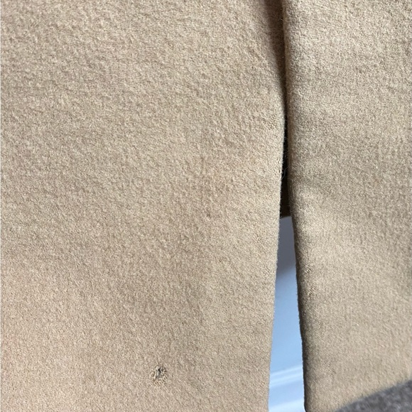 Burberry men’s Coat 44long with defect - Picture 10 of 15